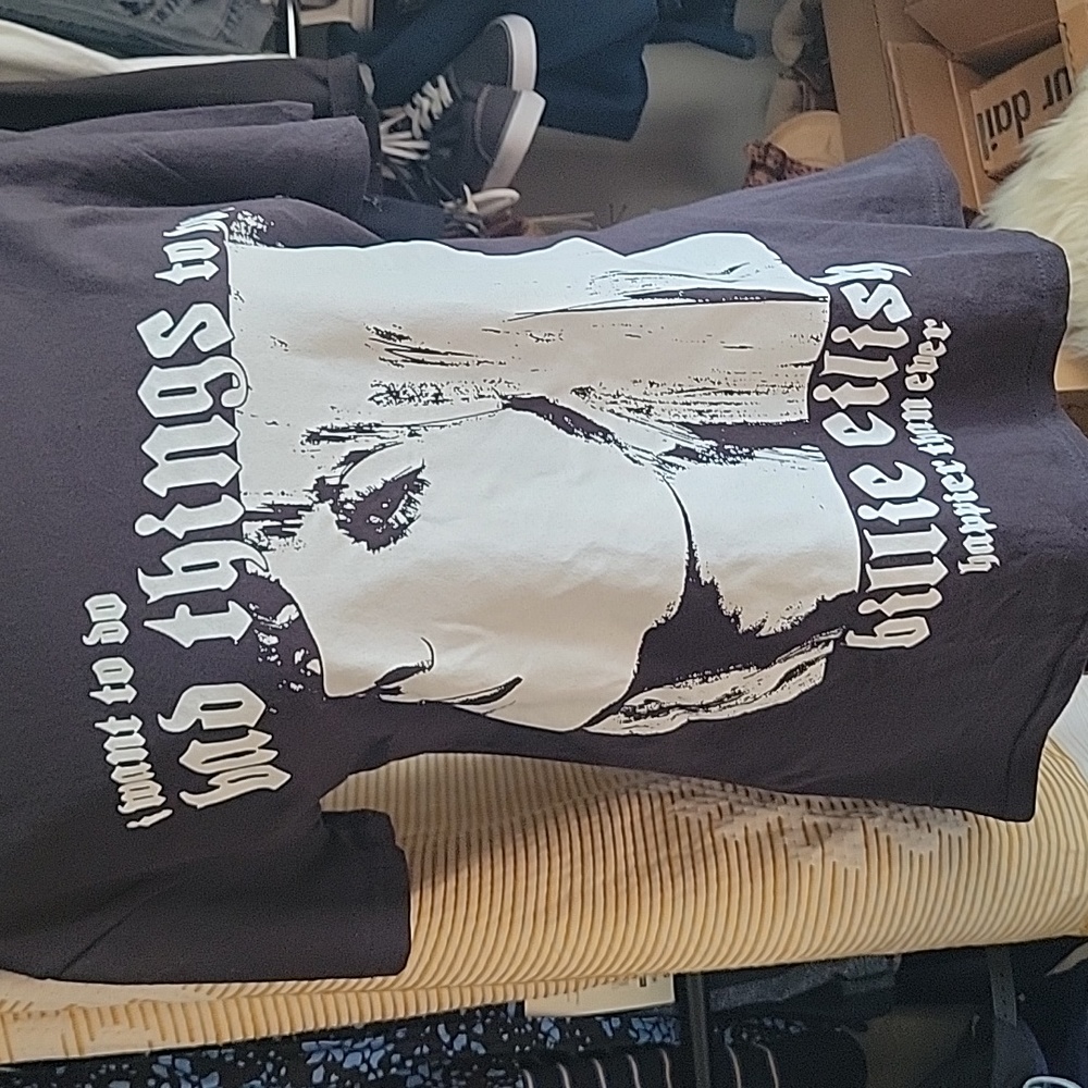 Billie eilish size S black and white tee